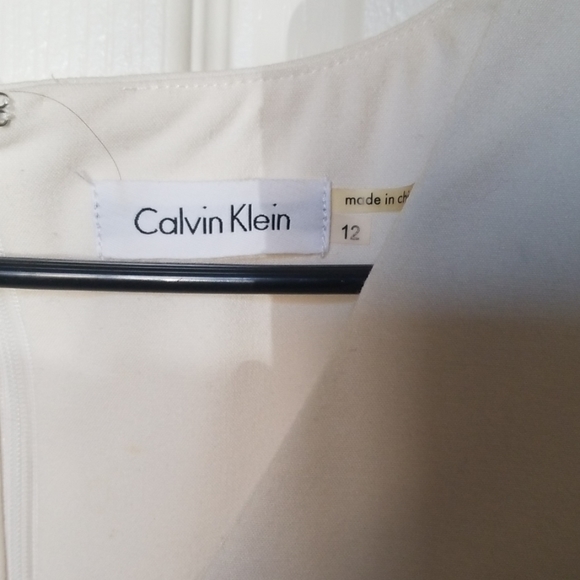 Calvin Klein - Picture 2 of 3
